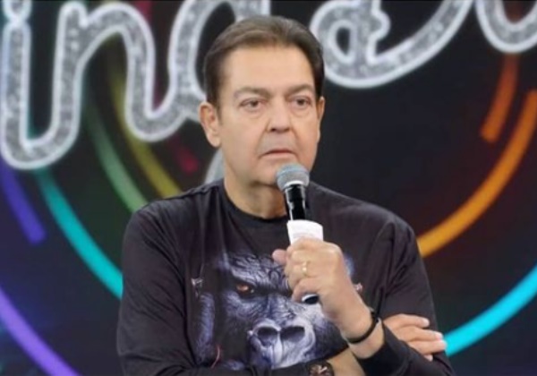 ‘Muito disposto’, Faustão inicia fisioterapia três dias após transplante