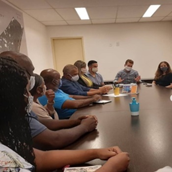 Secretaria recebe comissão para discutir novo Centro de Abastecimento