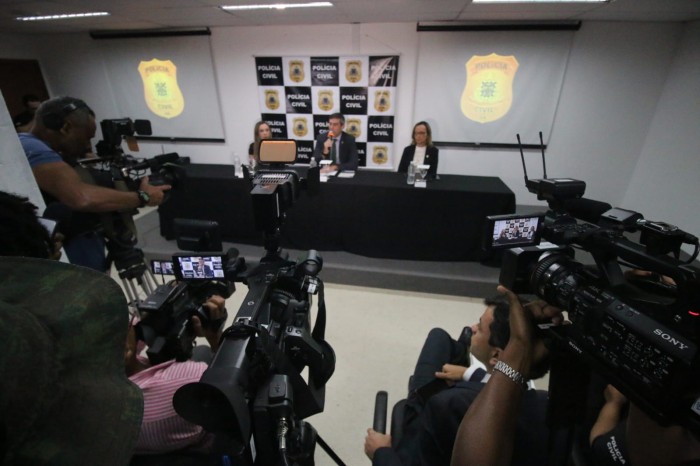 SSP anuncia a prisão de três suspeitos do assassinato de Bernadete Pacífico; quarto suspeito é procurado