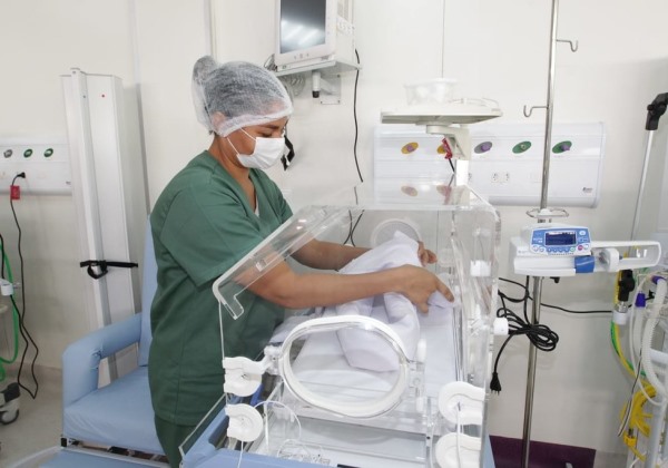 Piso da enfermagem entra em vigor para o setor privado em todo o país