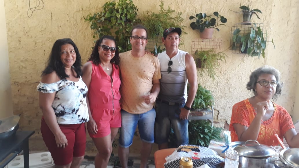 Coluna Social, destaca aniversário de Léo Rabello
