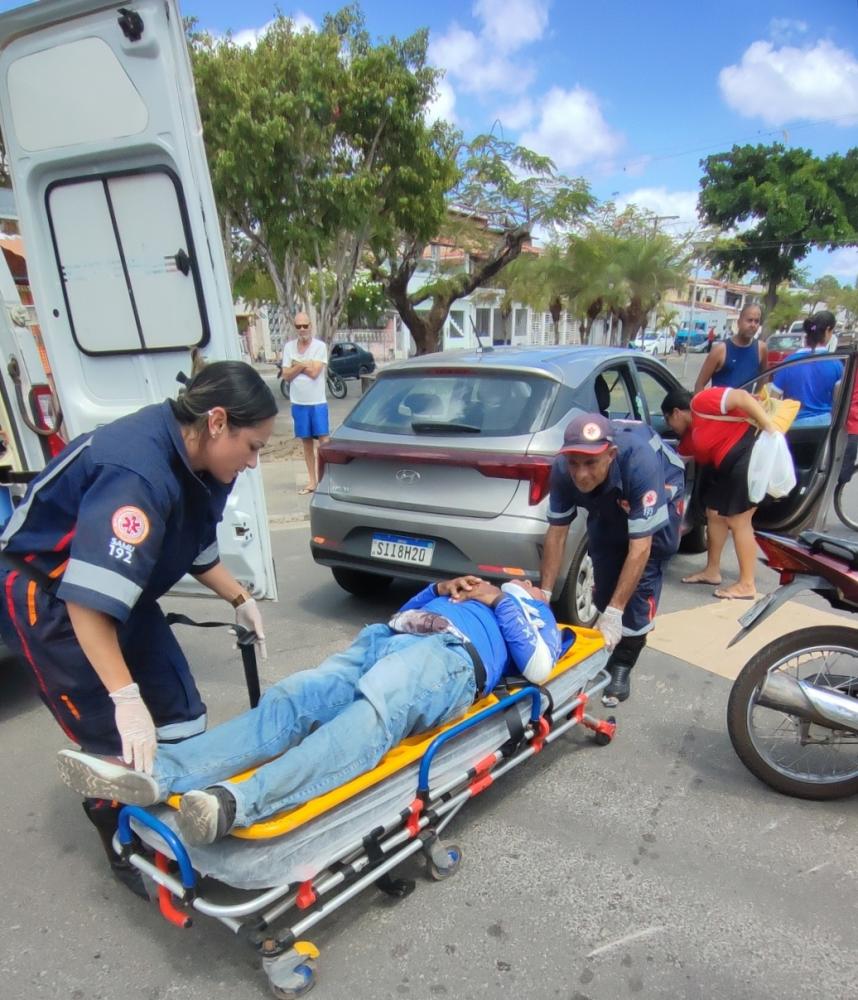 Acidente no centro de Mata de São João 
