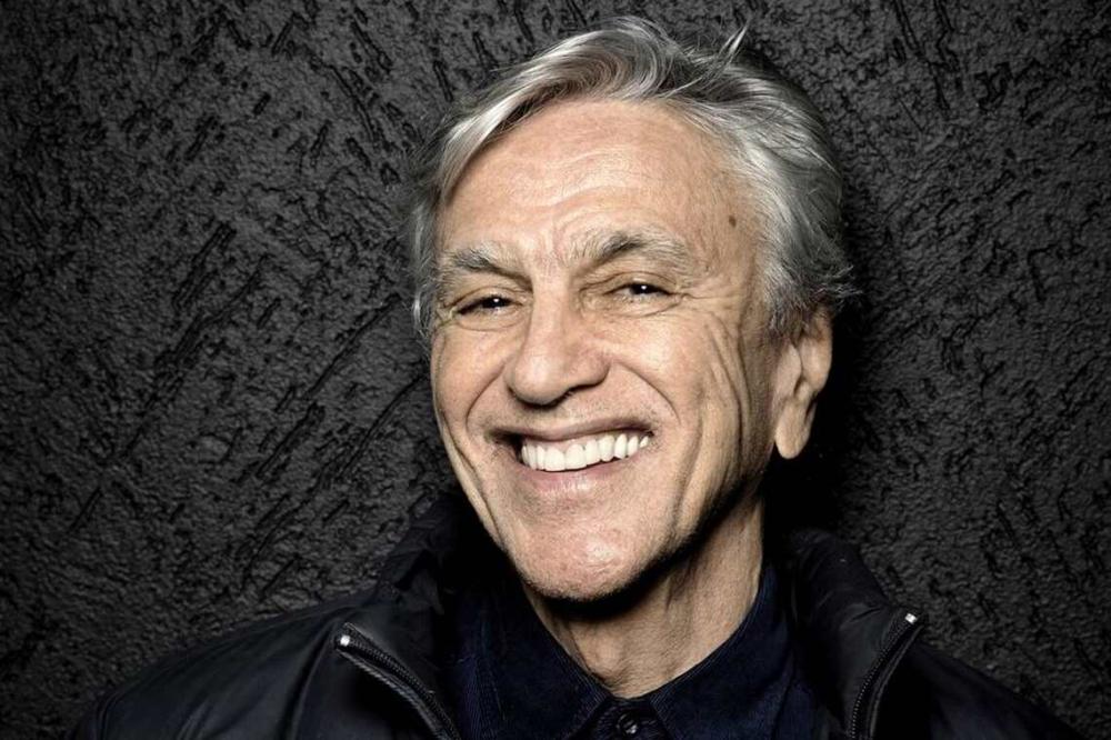 Caetano Veloso pede R$ 1,3 milhão de indenização em ação por uso indevido de imagem