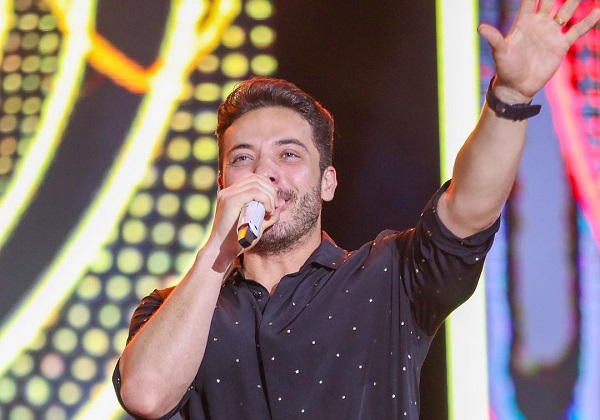 Wesley Safadão recebe presente de Natal avaliado em R$ 1 milhão