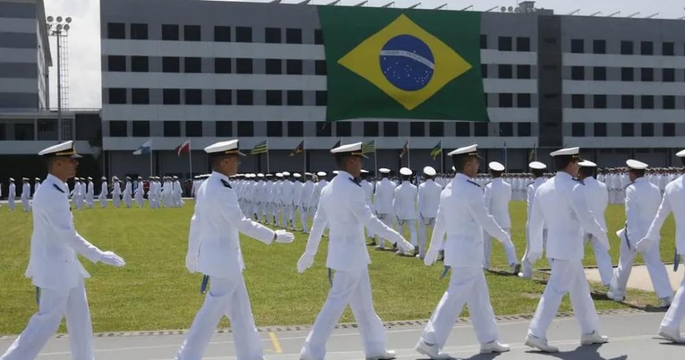 Marinha divulga edital de concurso público para fuzileiros navais; Salvador vai receber vagas