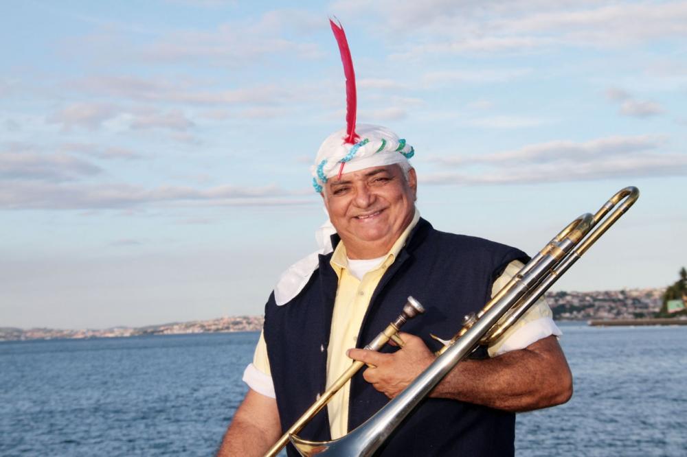 Gerônimo Santana abre oficialmente a Festa do Bonfim de Mata no Bloco Alufá com Apoio do Governo do Estado da Bahia
