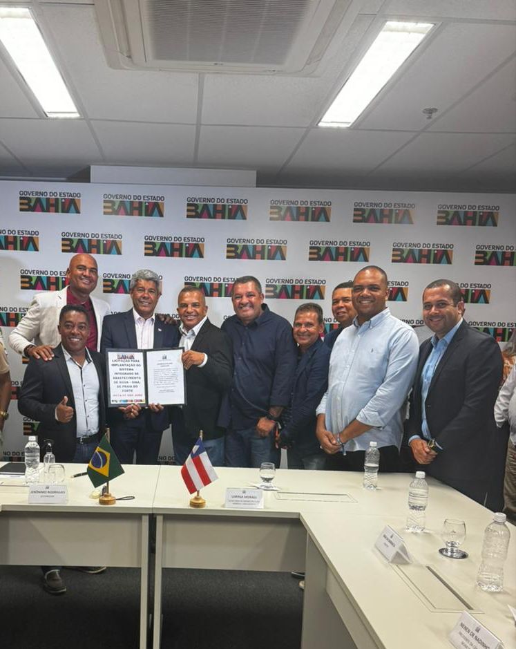 Governador do estado se reúne com Prefeito e vereadores para discussão de demandas do Município de Mata de São João