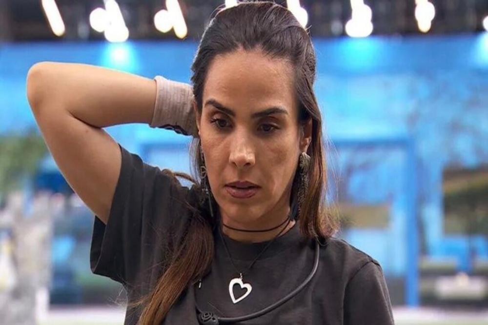Madrugada do BBB 24 tem nova DR entre Wanessa e Davi e choro de Beatriz