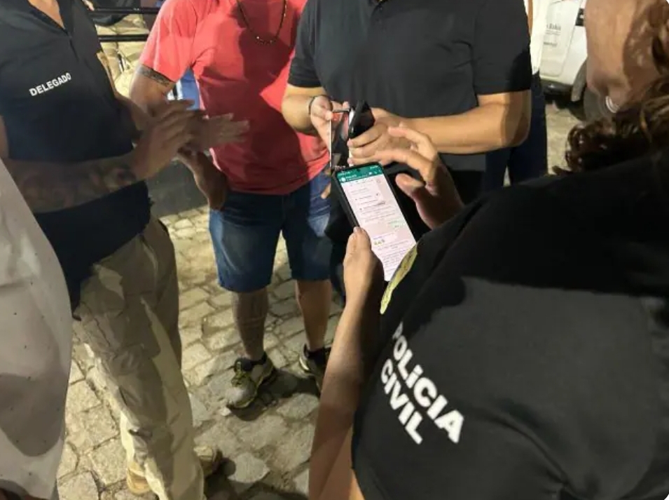 Policiais civis infiltrados já prenderam 28 pessoas no carnaval