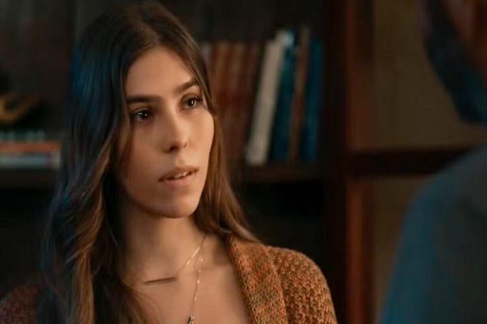 Atriz que interpreta Buba em 'Renascer' compartilha foto da infância antes da transição