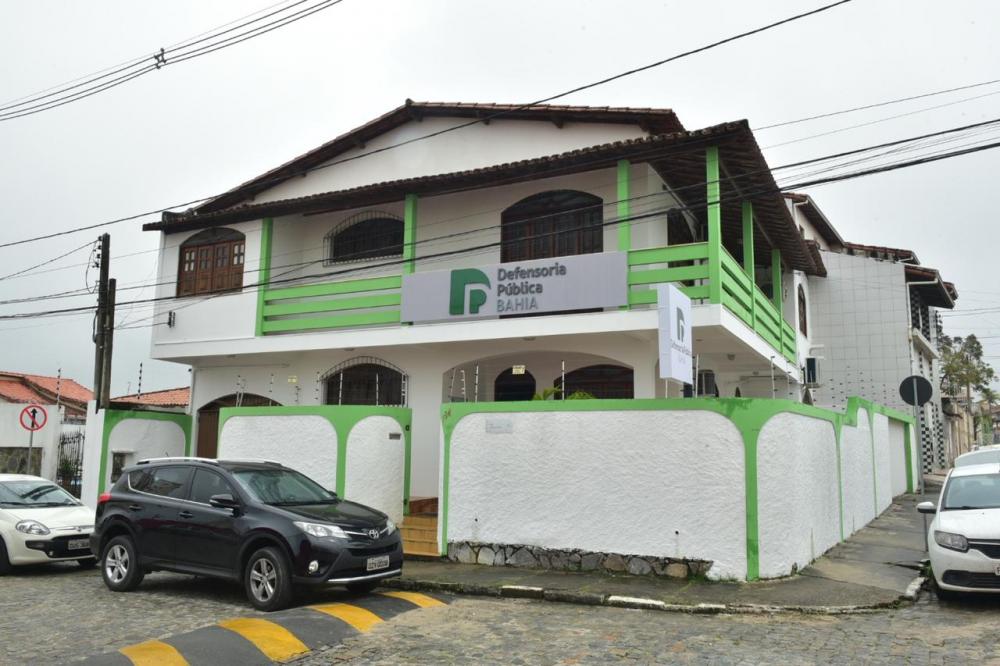 Decisão judicial assegura assistência domiciliar multiprofissional a criança com doença rara em Alagoinhas