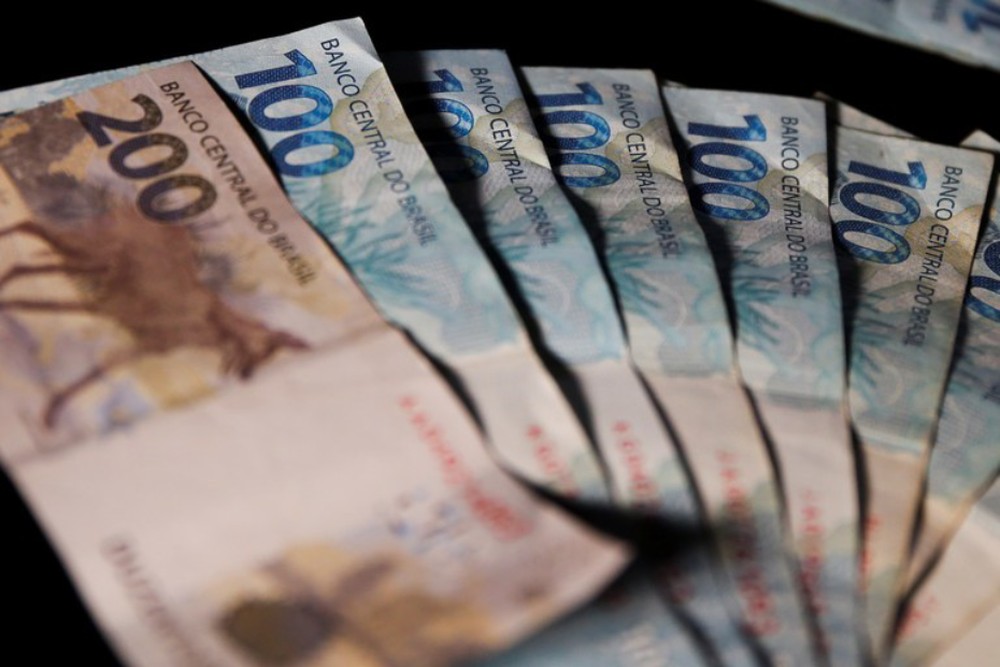 Antecipação do décimo terceiro do INSS beneficia milhões de aposentados e pensionistas na Bahia