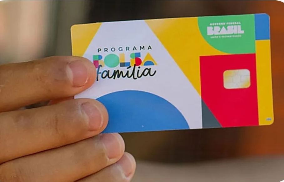Governo lança estratégia para fiscalizar Bolsa Família e CadÚnico