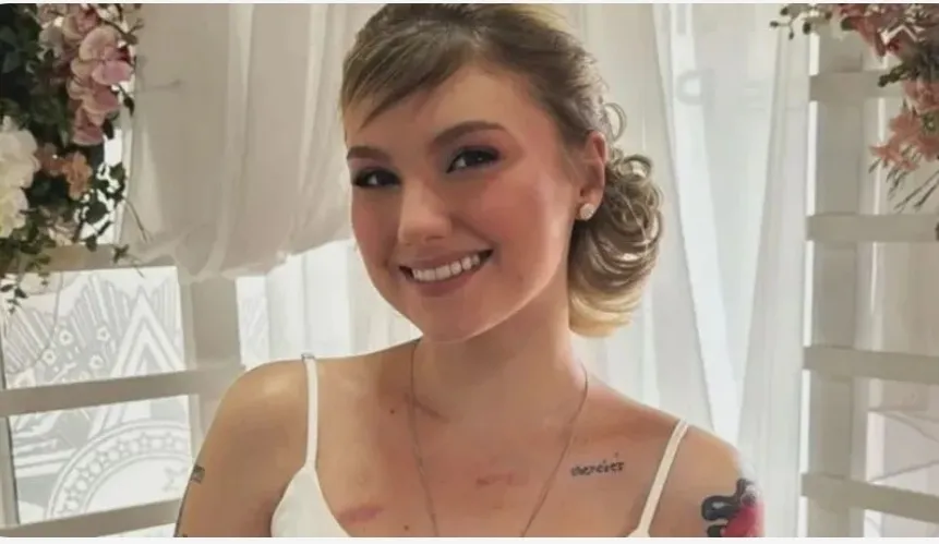 Influencer com câncer terminal desabafa na web: "Vocês me mataram"