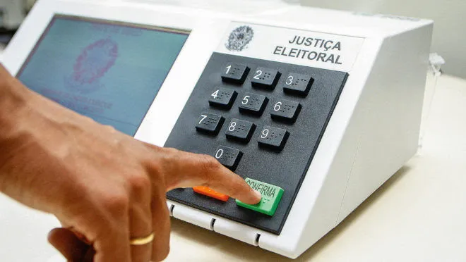 Partidos vão receber R$ 4,9 bi para campanha nas eleições municipais