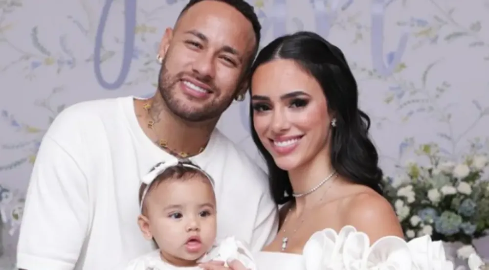 Filha de Neymar e Biancardi passa pelo segundo batismo; entenda