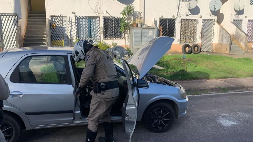 Operação policial combate o tráfico de drogas em Mata de São João