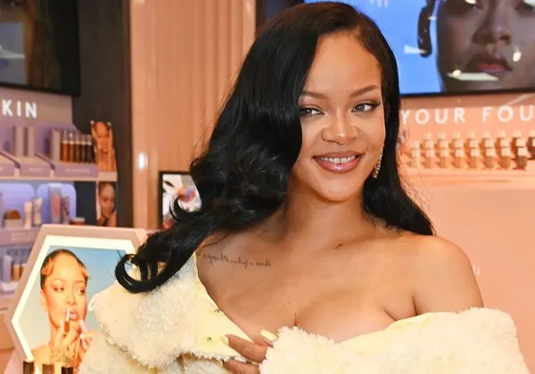 Rihanna escolhe Salvador para anunciar lançamento da nova linha Fenty