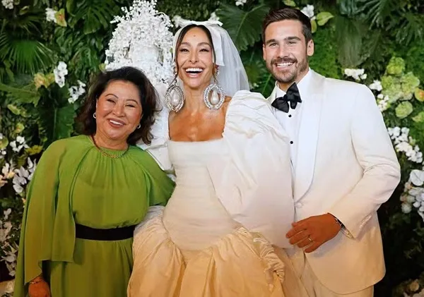 Mãe de Sabrina Sato se derrete por Nicolas Prattes: ‘Genro que pedi a Deus’