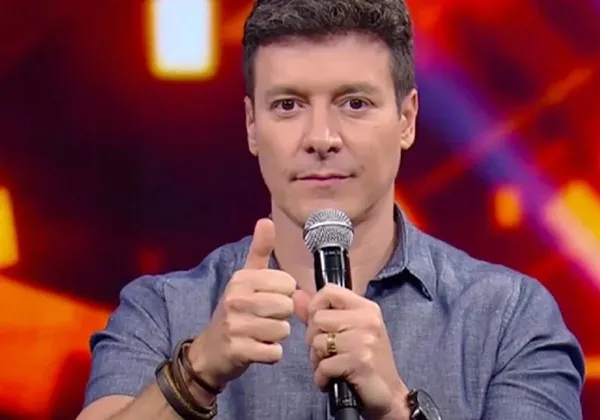Rodrigo Faro fala sobre a agenda cheia após deixar a Record: ‘Muito trabalho’