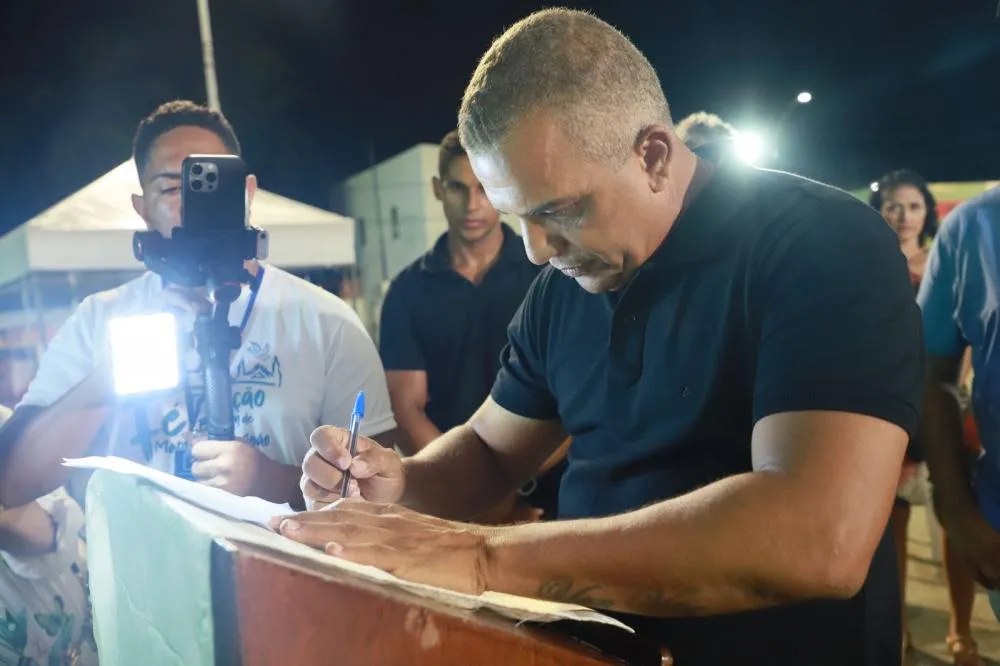 Prefeitura assina ordem de serviço para restauração da Igreja do Bonfim