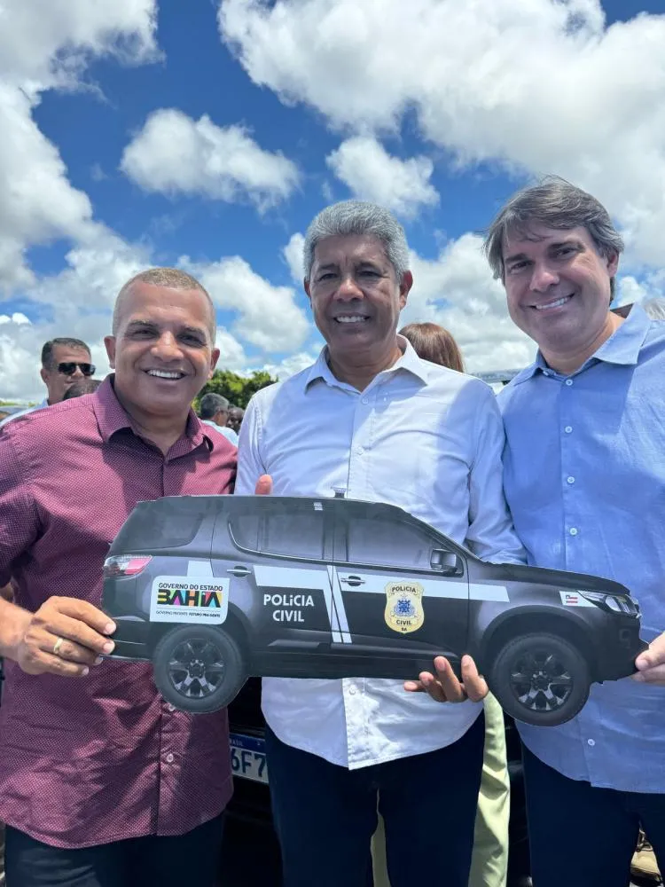 Mata de São João recebe nova viatura para reforçar segurança no município