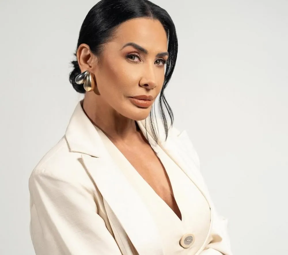 Scheila Carvalho compartilha mensagem reflexiva após bloquear Daniela Mercury; confira