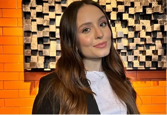 Larissa Manoela vence pais na Justiça e manda recado misterioso