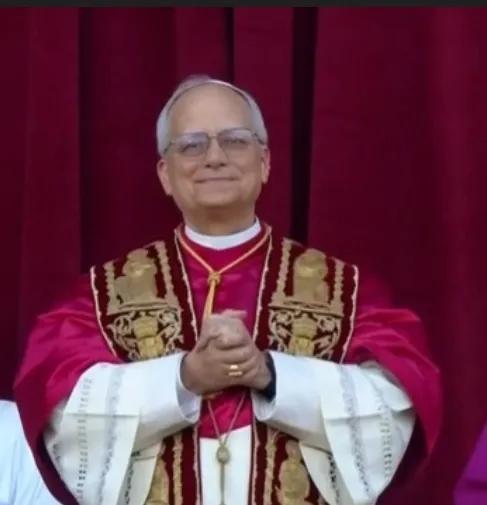 Cardeal americano Robert Francis Prevost é o novo papa; nome escolhido é Leão XIV 