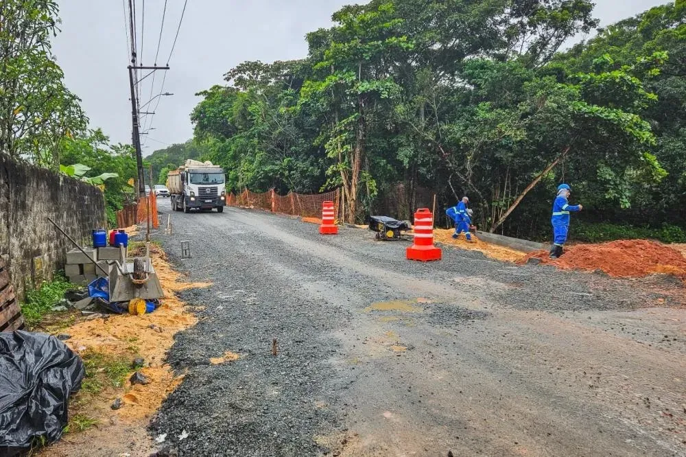 Prefeitura libera acesso em trecho crítico da BA-093 após reparos emergenciais