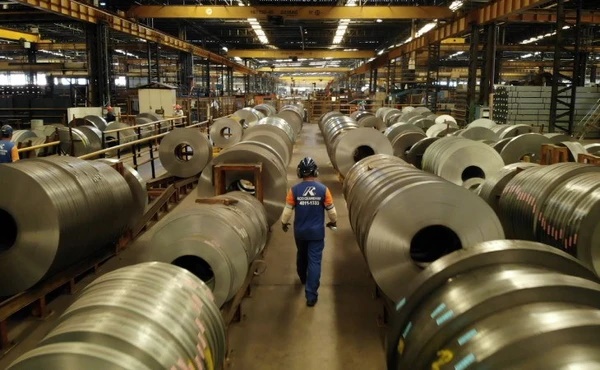 Bahia é o 2° estado do Nordeste mais impactado por taxa de 50% sobre produtos brasileiros